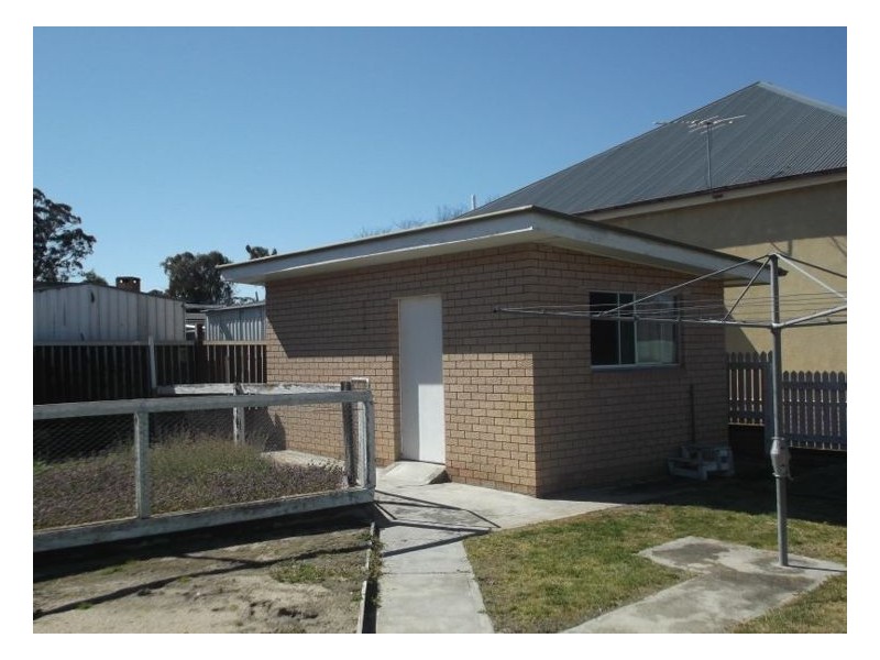 15 High Street, Stanthorpe QLD 4380