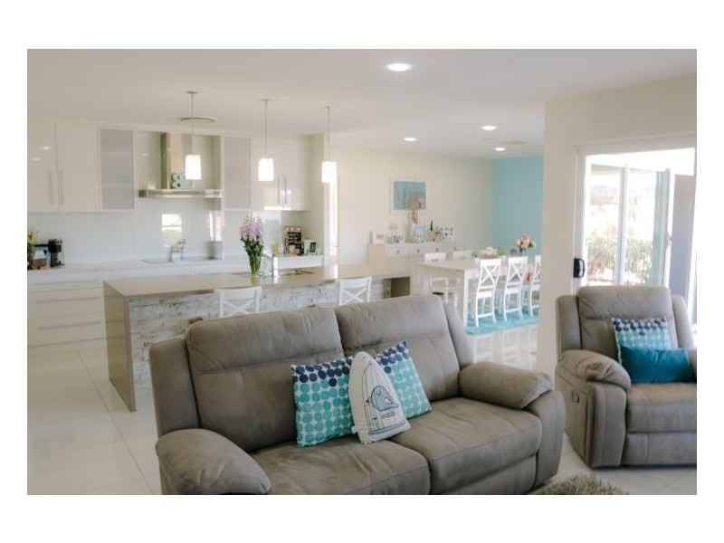 25 Alice Street, Stanthorpe QLD 4380