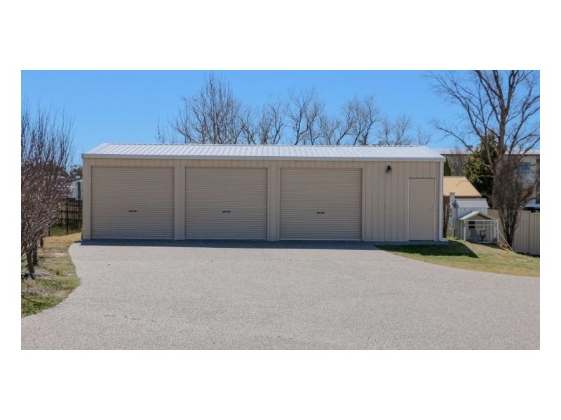 25 Alice Street, Stanthorpe QLD 4380