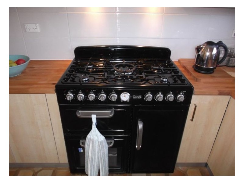 27 Pike Street, Stanthorpe QLD 4380