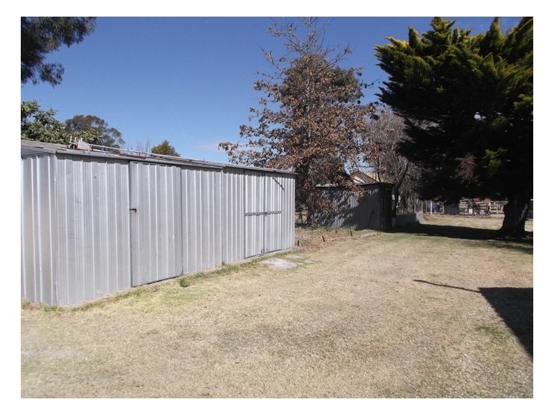 32 Rockwell Street, Wallangarra QLD 4383