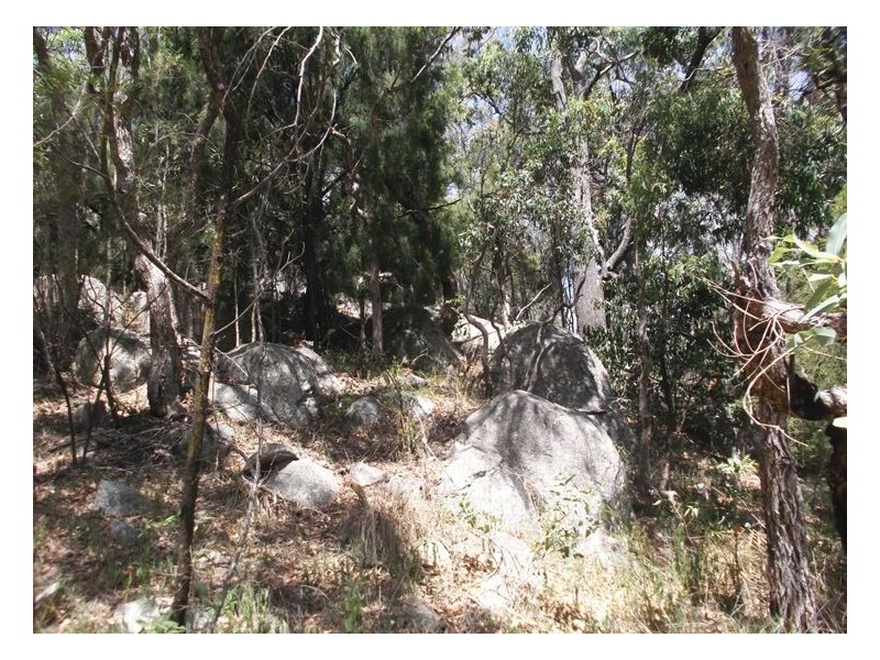 38 Vallah Road, Stanthorpe QLD 4380