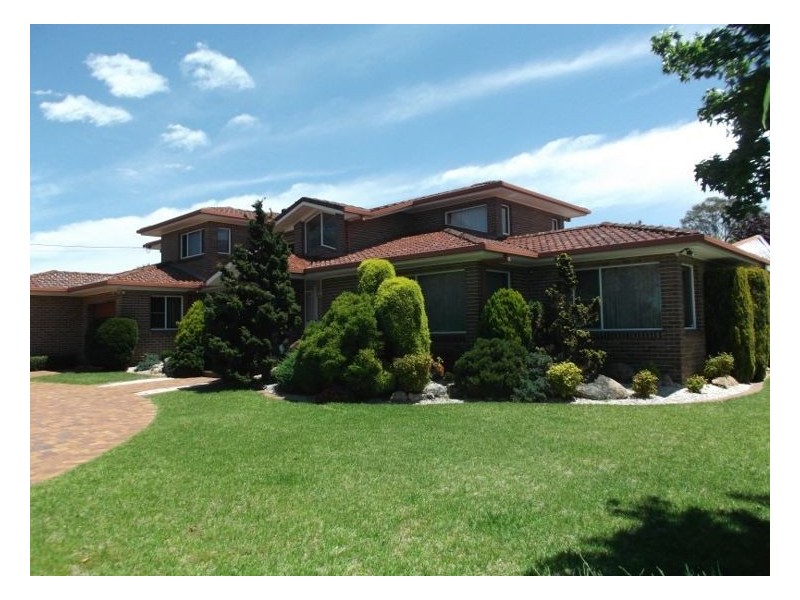 62 Amosfield Road, Stanthorpe QLD 4380 Crisp Real Estate Stanthorpe