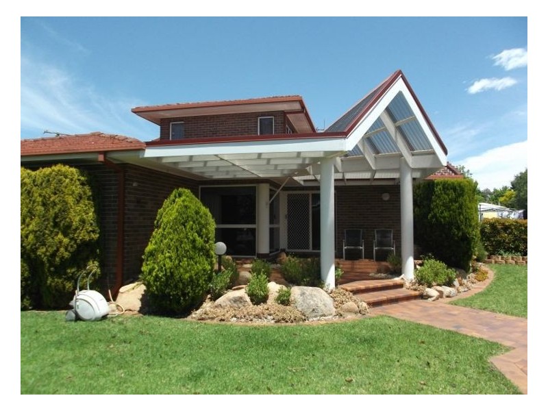 62 Amosfield Road, Stanthorpe QLD 4380
