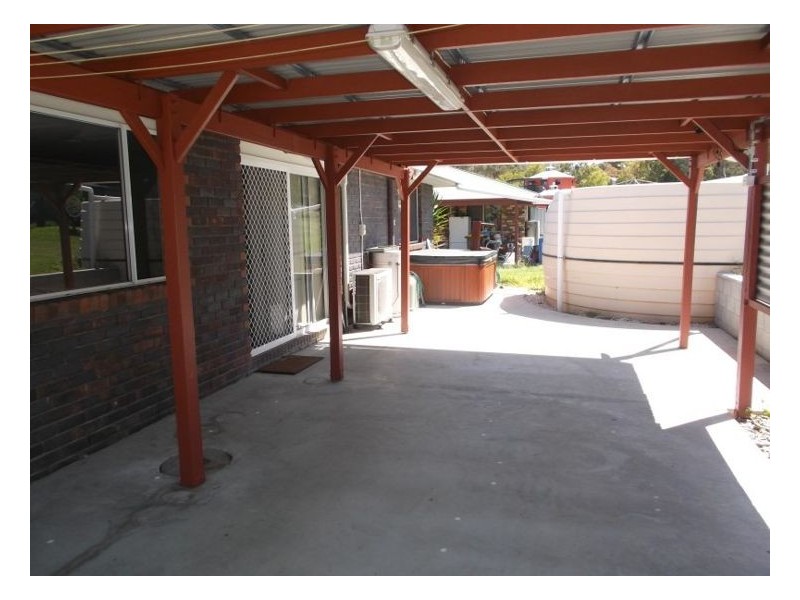 2651 Eukey Road, Ballandean QLD 4382