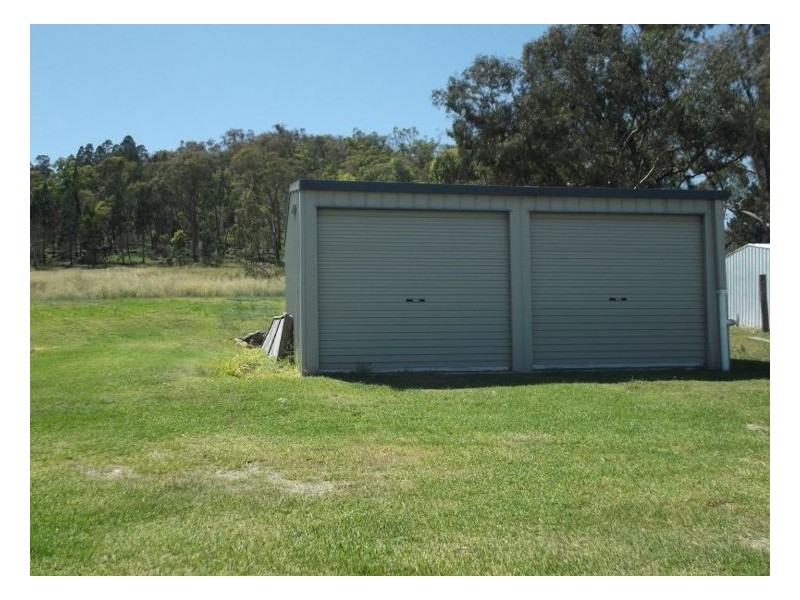 2651 Eukey Road, Ballandean QLD 4382