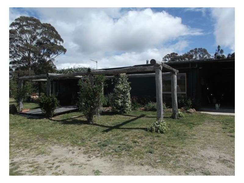 96 Browns Lane, Greenlands QLD 4380