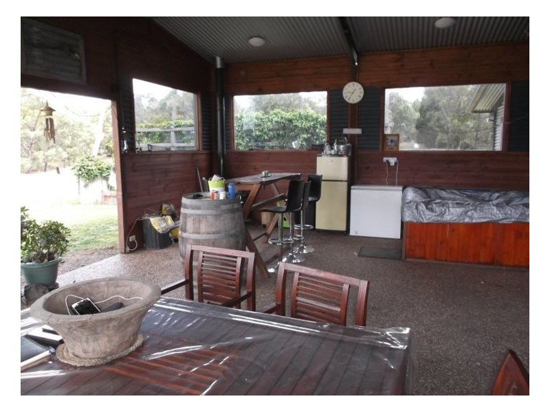 96 Browns Lane, Greenlands QLD 4380