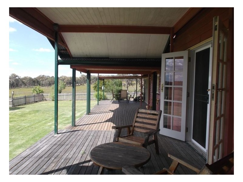 82 Clark Lane, Broadwater QLD 4380