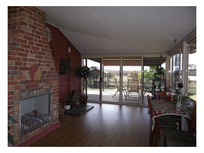 82 Clark Lane, Broadwater QLD 4380