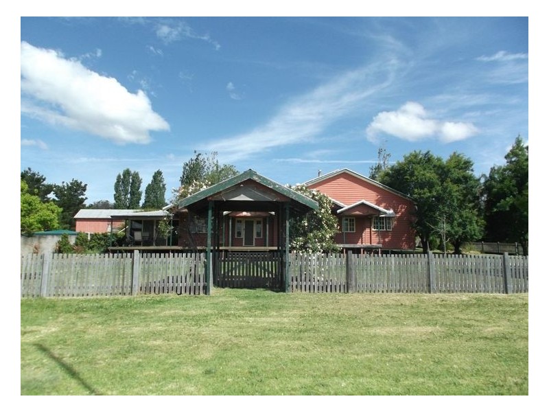 82 Clark Lane, Broadwater QLD 4380