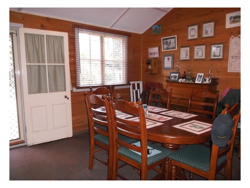 82 Clark Lane, Broadwater QLD 4380