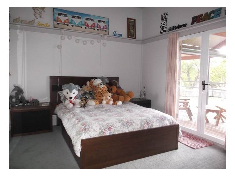 82 Clark Lane, Broadwater QLD 4380