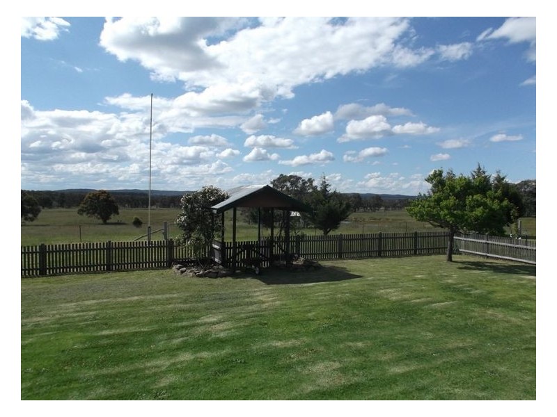 82 Clark Lane, Broadwater QLD 4380