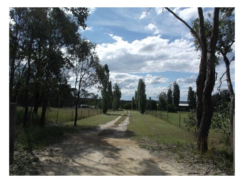 82 Clark Lane, Broadwater QLD 4380