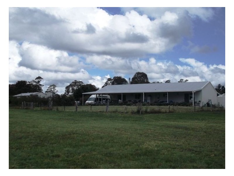 249 Granite Belt Drive, Thulimbah QLD 4376