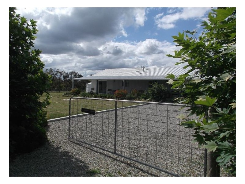 249 Granite Belt Drive, Thulimbah QLD 4376