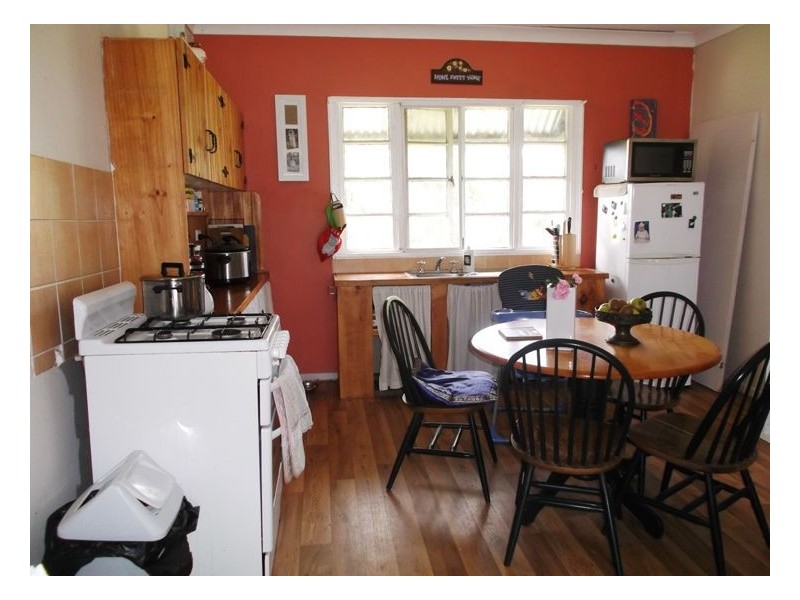 249 Granite Belt Drive, Thulimbah QLD 4376