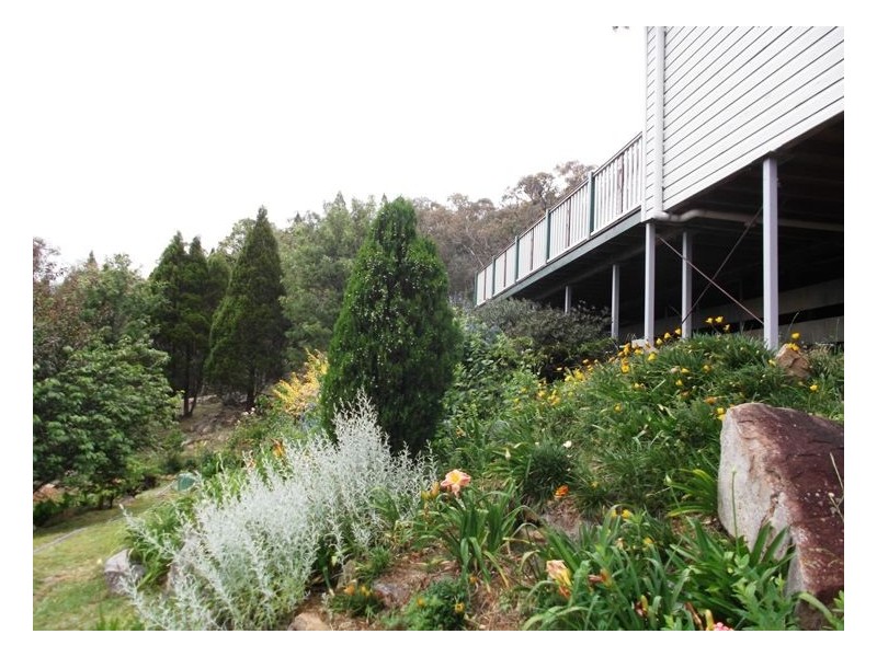 19 Roberts Road, Stanthorpe QLD 4380