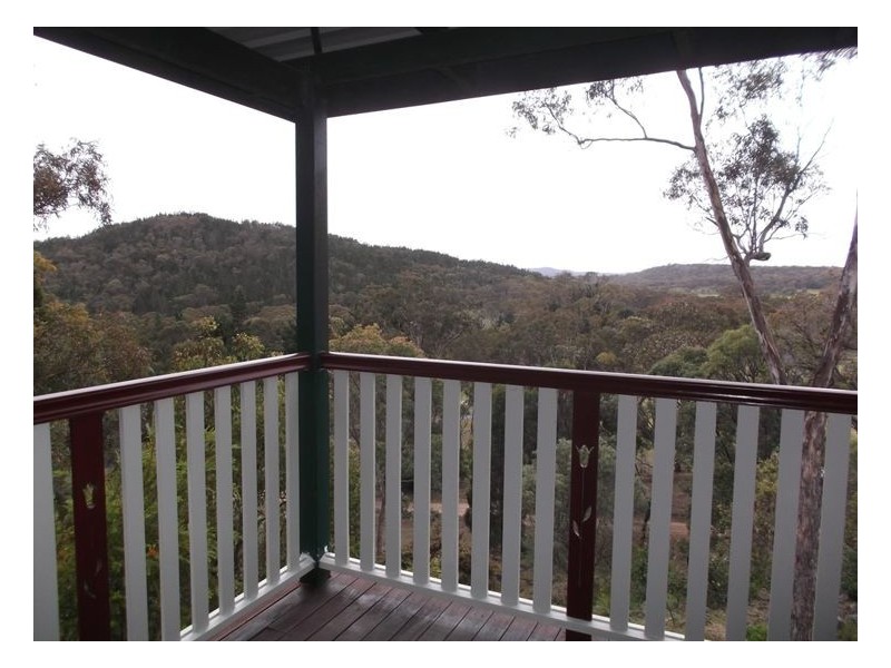 19 Roberts Road, Stanthorpe QLD 4380