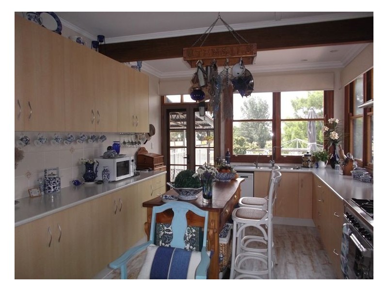 4 Bridge Street, Stanthorpe QLD 4380