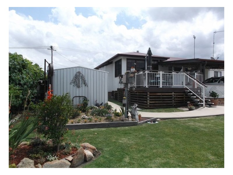 4 Bridge Street, Stanthorpe QLD 4380