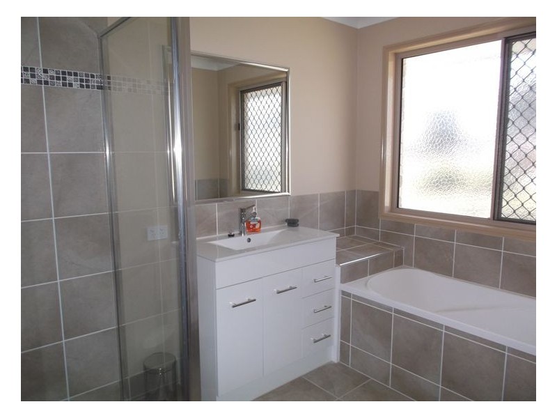 112 Schumann Lane, Thulimbah QLD 4376