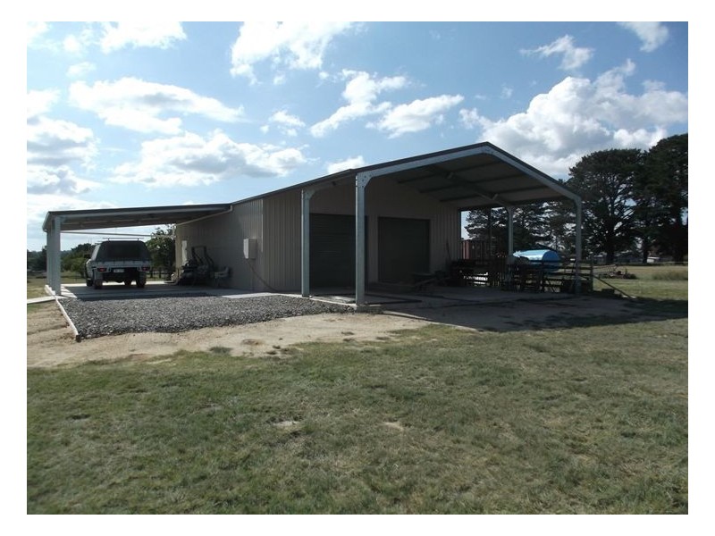 112 Schumann Lane, Thulimbah QLD 4376