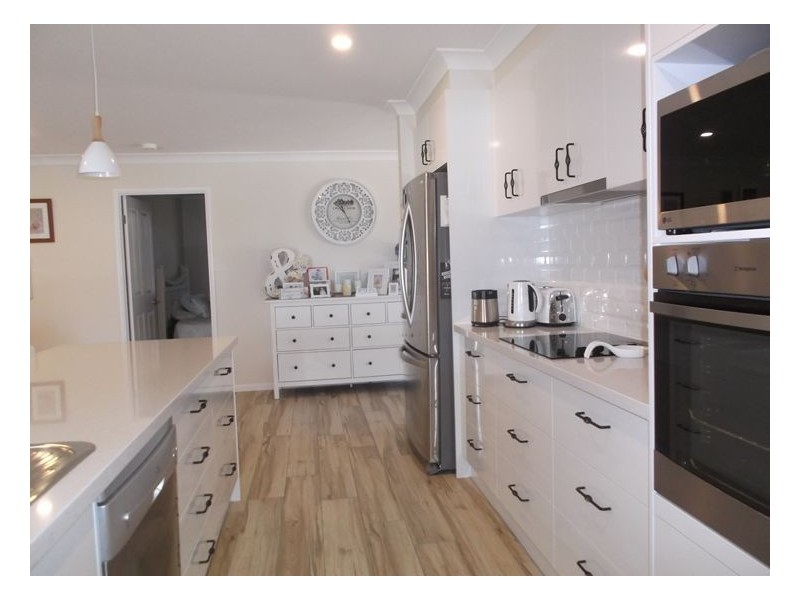 81 Mandelkow Road, The Summit QLD 4377