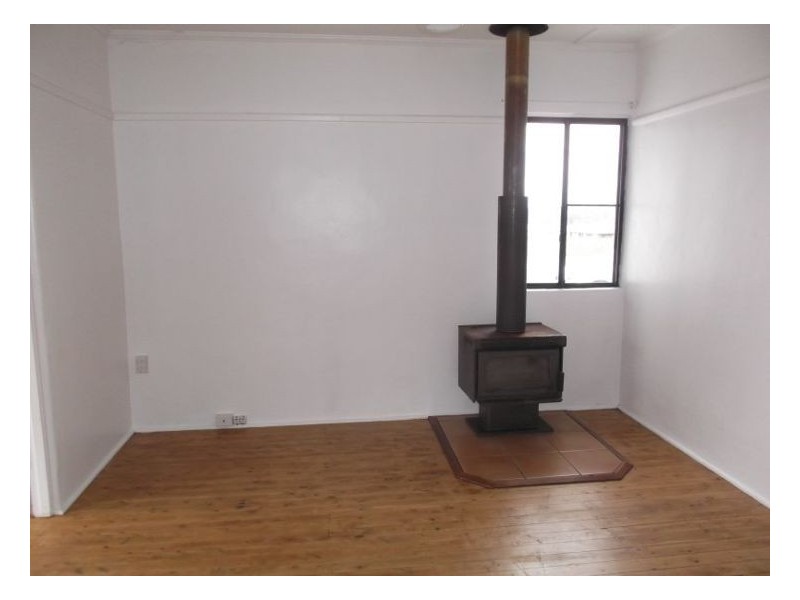 25640 New England Highway, Applethorpe QLD 4378