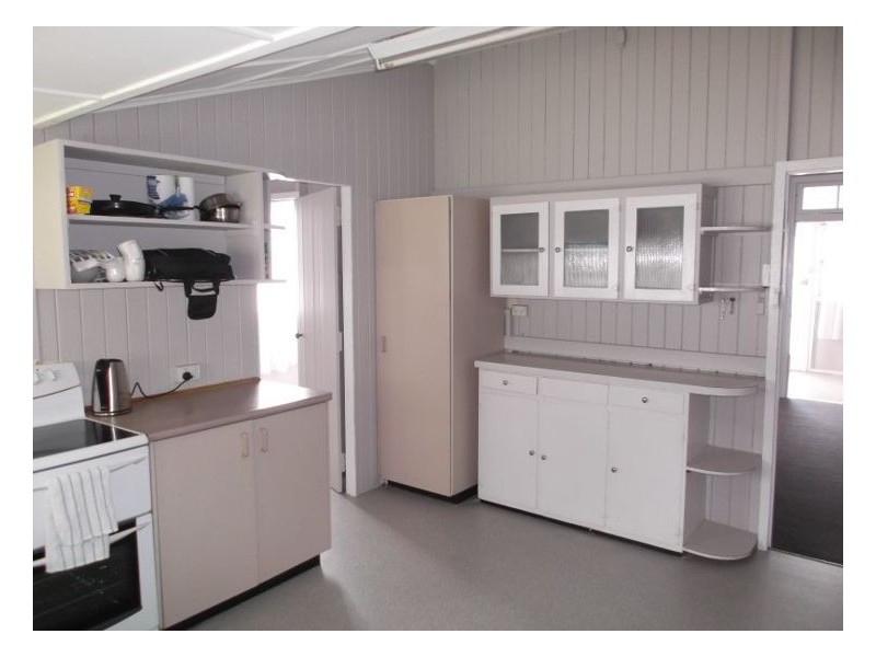 42 Archibald, Stanthorpe QLD 4380