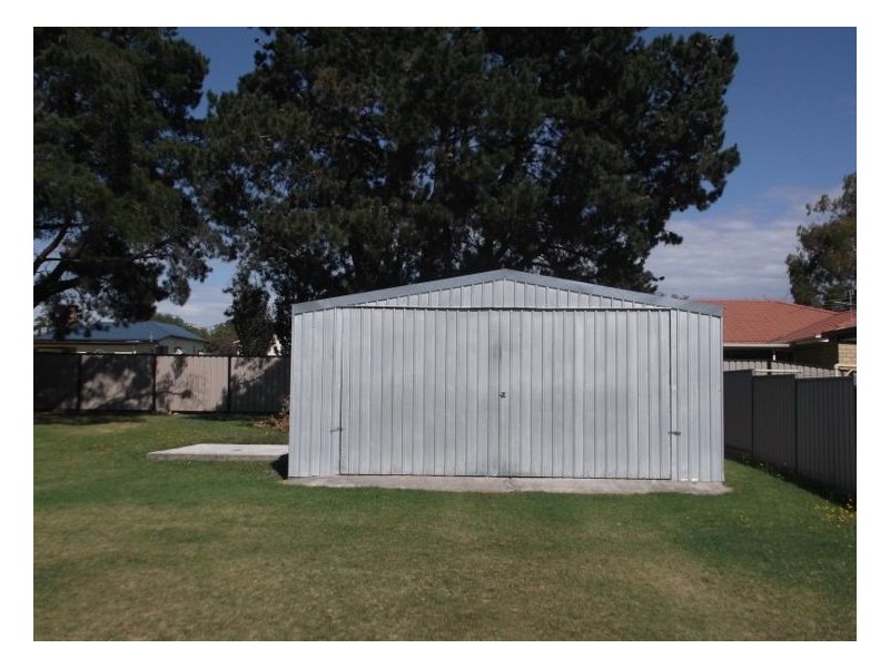 42 Archibald, Stanthorpe QLD 4380