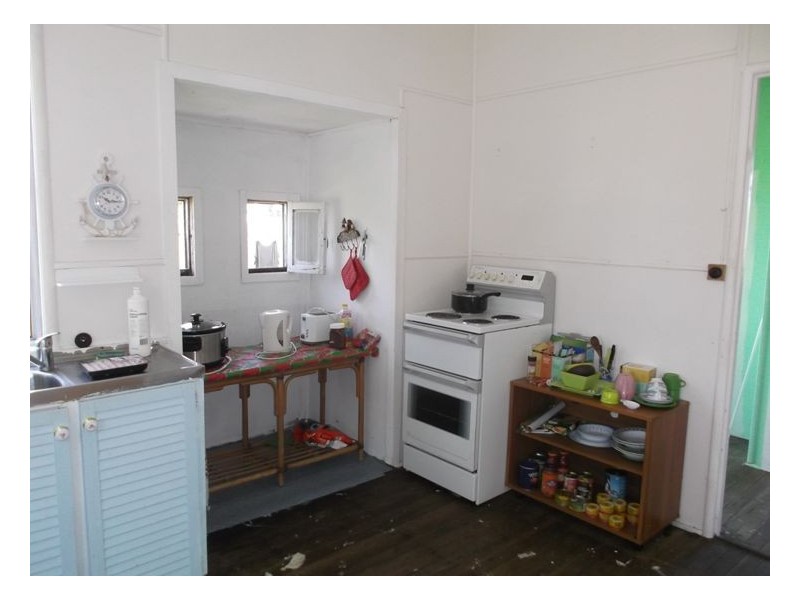 41 Margetts Street, Wallangarra QLD 4383