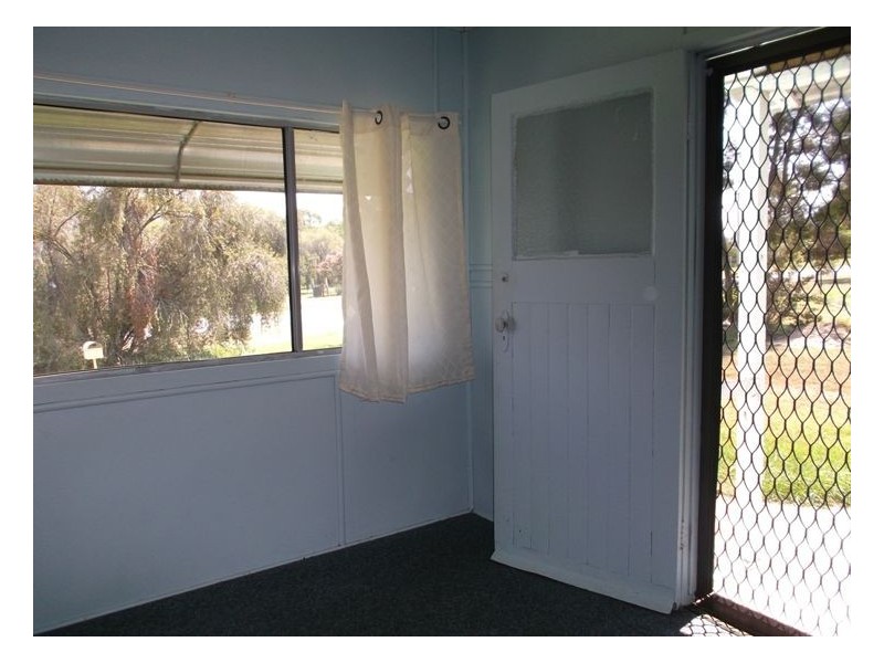 41 Margetts Street, Wallangarra QLD 4383