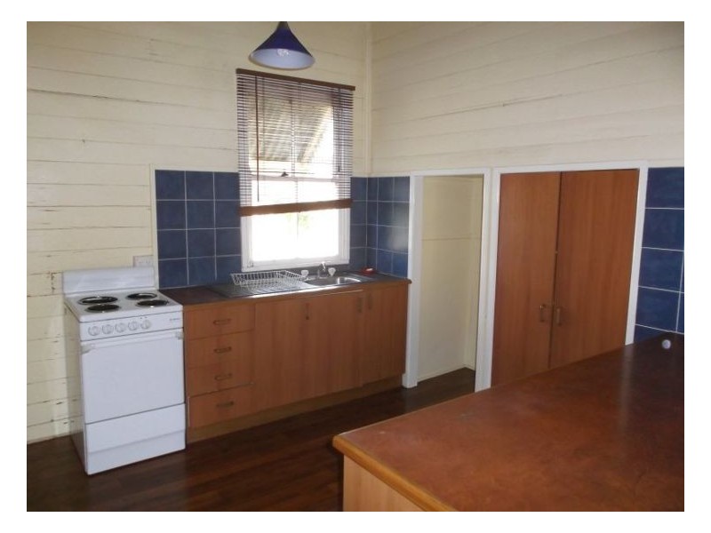 10 Denham Street, Stanthorpe QLD 4380