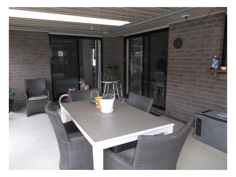 9 Micale Lane, Glen Aplin QLD 4381