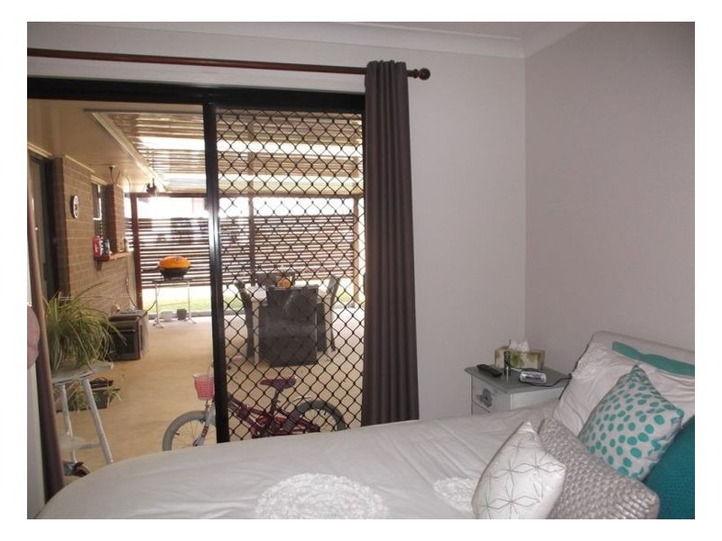 9 Micale Lane, Glen Aplin QLD 4381