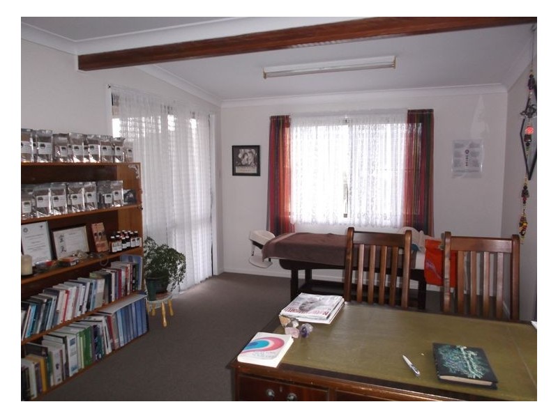 223 Back Creek Road, Stanthorpe QLD 4380
