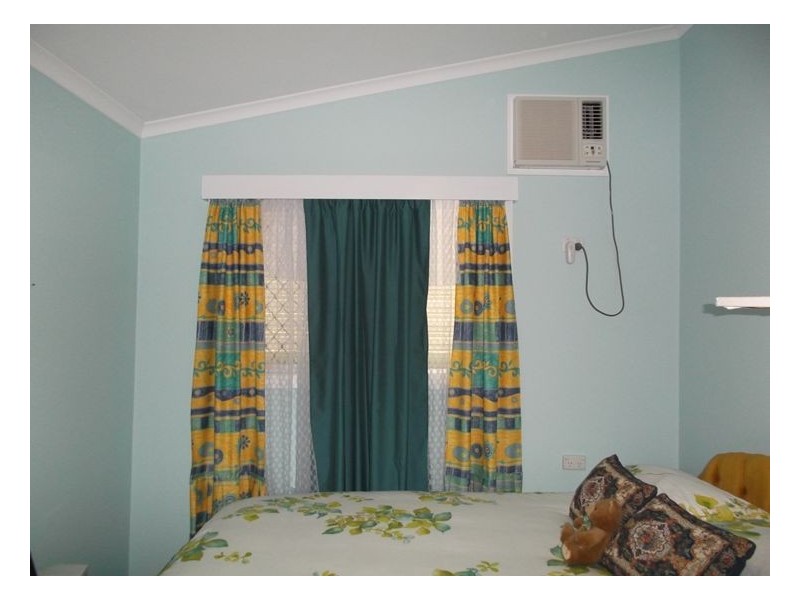 60 Rockwell Street, Wallangarra QLD 4383