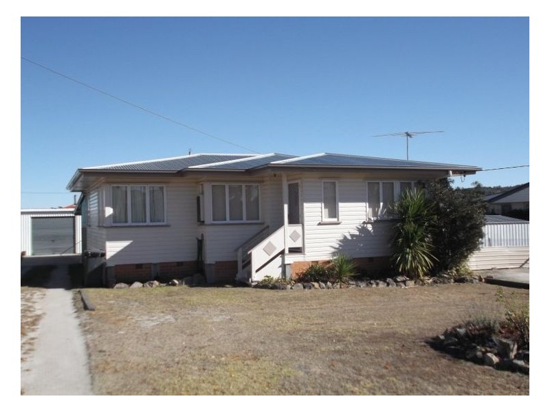 12 Thorpe Street, Stanthorpe QLD 4380