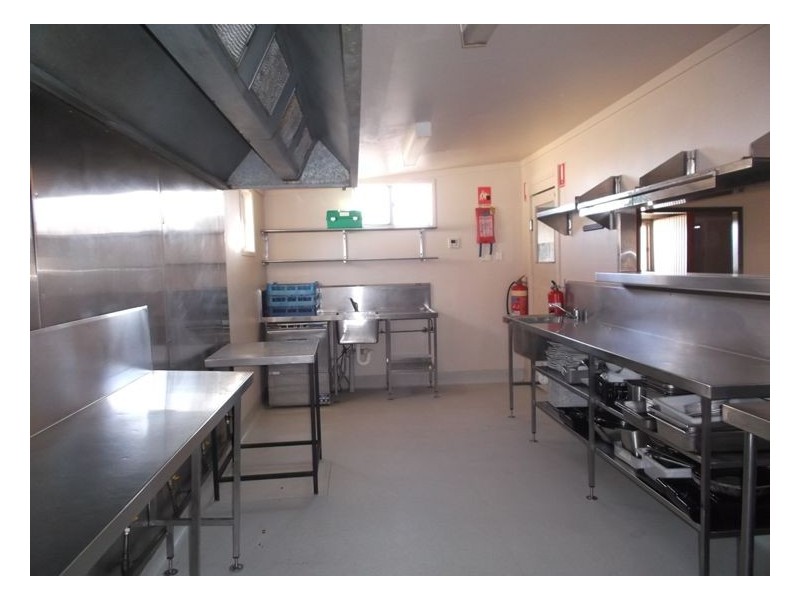 28200 New England Highway, Stanthorpe QLD 4380