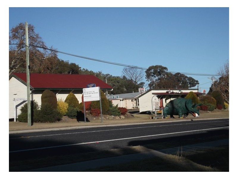 28200 New England Highway, Stanthorpe QLD 4380