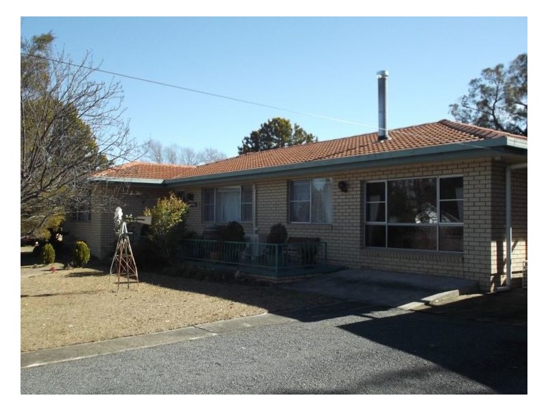 2 Francis Street, Stanthorpe QLD 4380