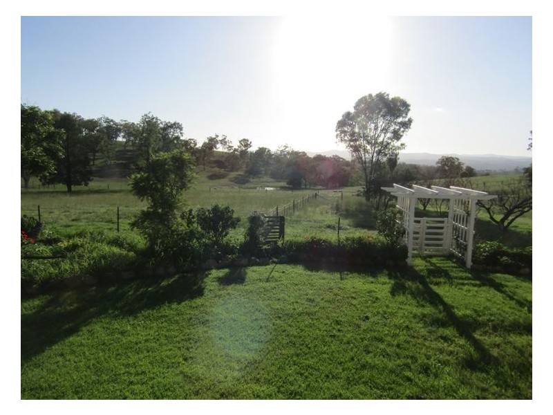 6281 Texas Road, Glenlyon QLD 4380