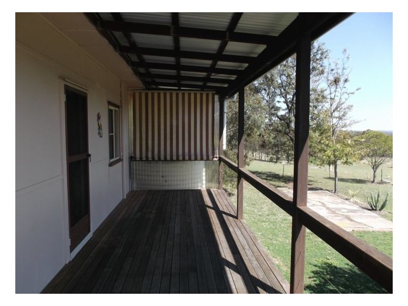 409 Whiskey Gully Road, Stanthorpe QLD 4380