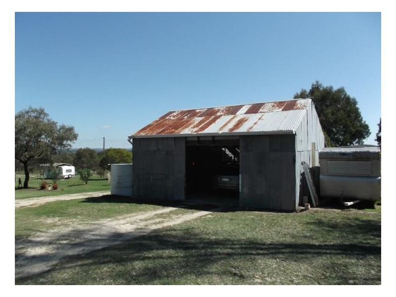 409 Whiskey Gully Road, Stanthorpe QLD 4380