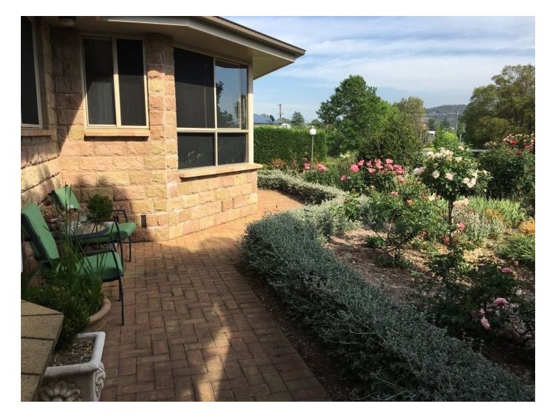 8a Bridge Street, Stanthorpe QLD 4380