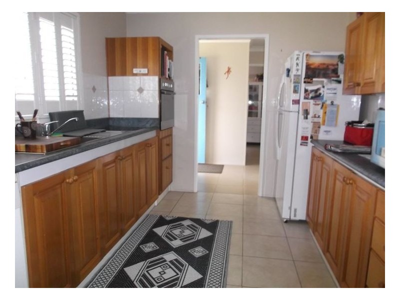 81 Lock Street, Stanthorpe QLD 4380