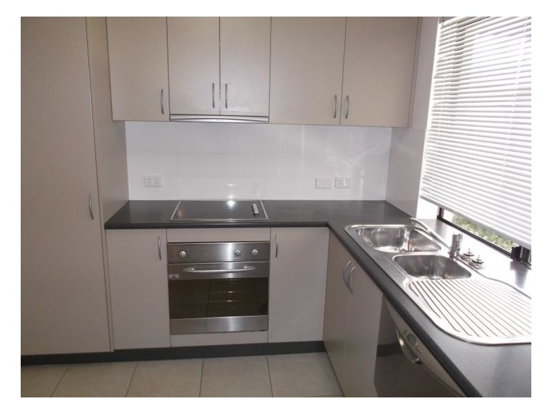 3/12 Corundum Street, Stanthorpe QLD 4380