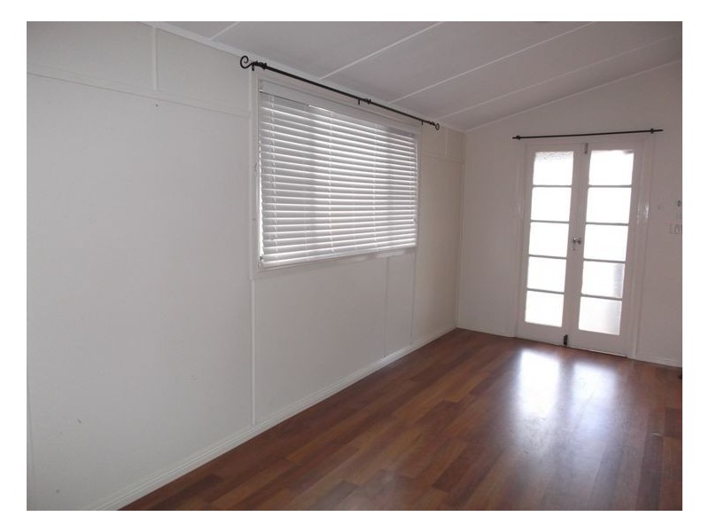 6 Denham Street, Stanthorpe QLD 4380